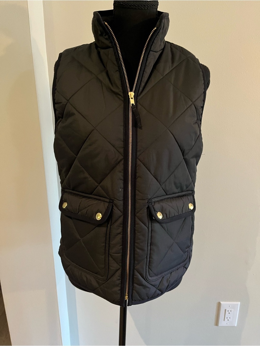 J.Crew Black Quilted Puffer Vest Extra Small